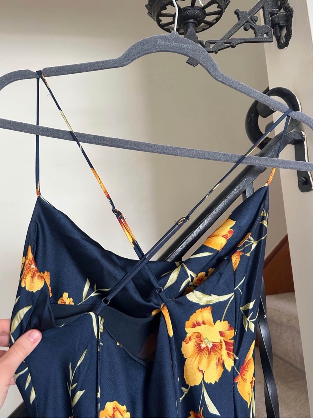 ASTR GAIA DRESS - Picture 5 of 6